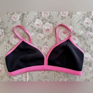 NWT Forever Bikini Top